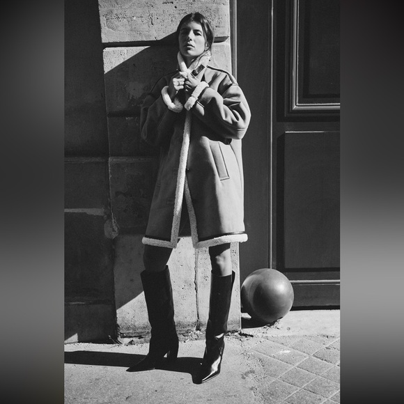 Buttoned double faced coat - Picture 5 of 8